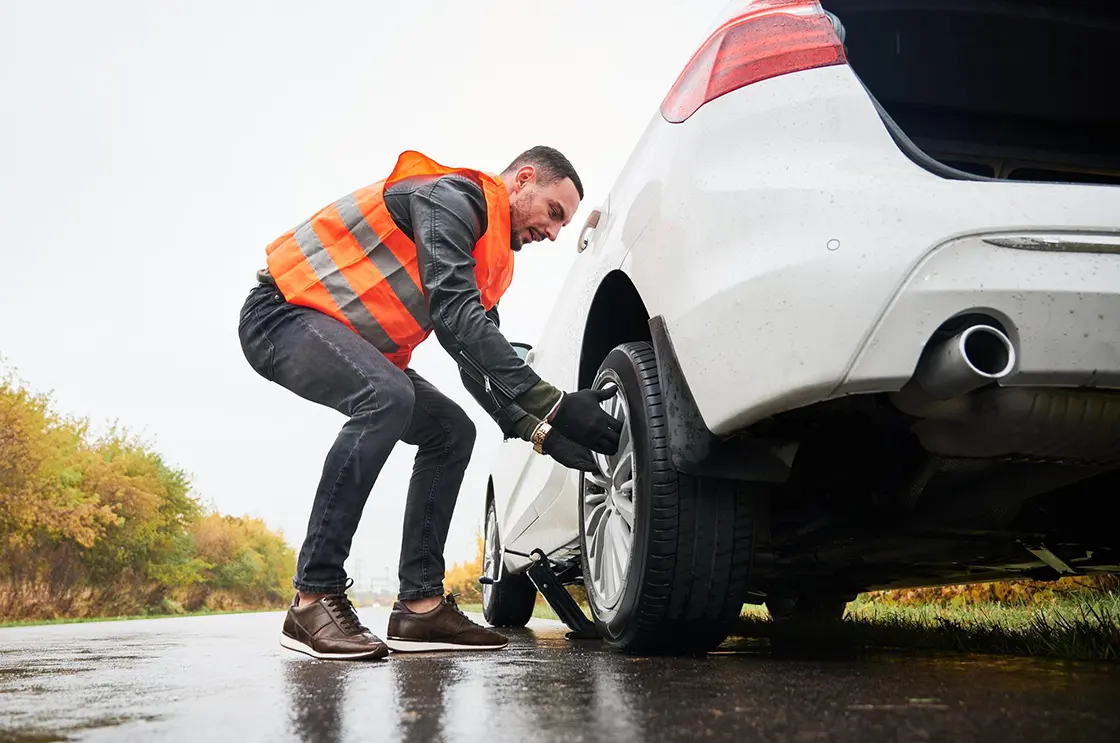Yenifoça Yol Yardım